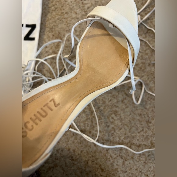 Schutz white leather heeled sandals with lace up straps - Picture 6 of 10